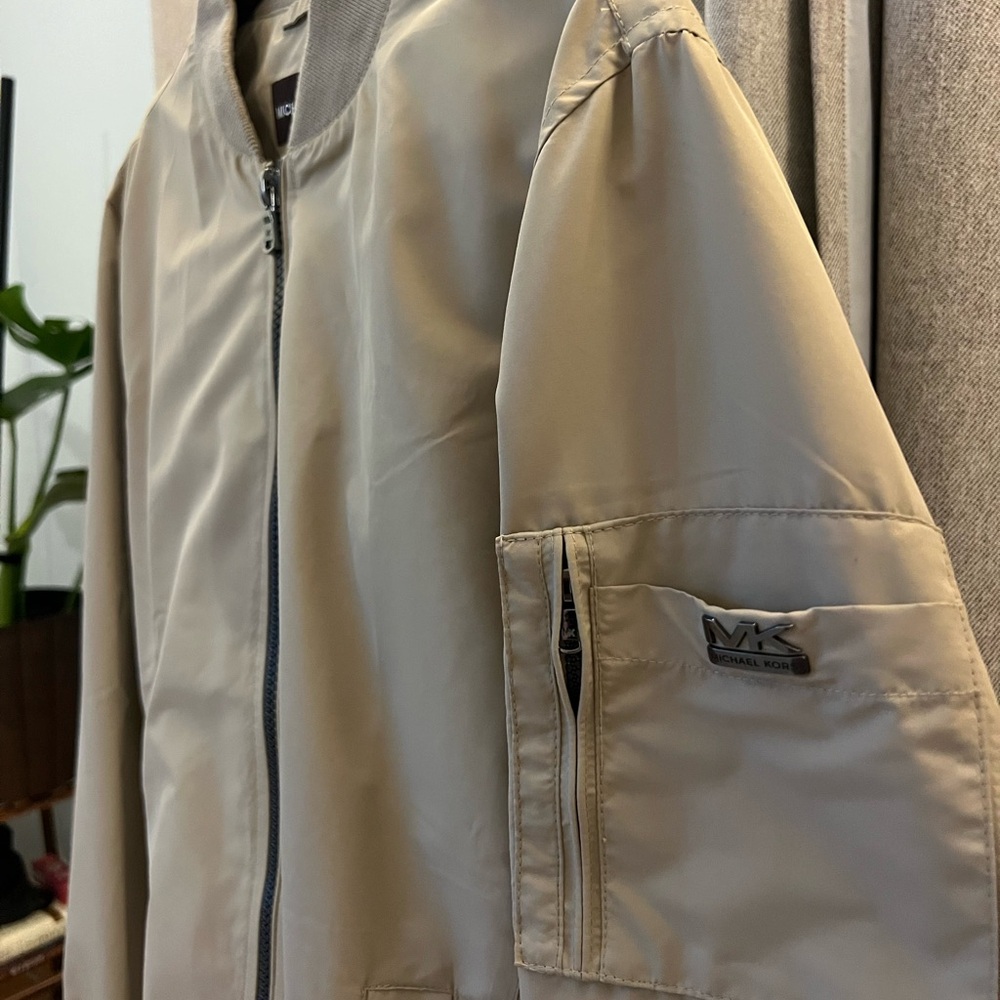 Michael Kors Men's Military Olive Bomber Jacket - Size Medium - Picture 2 of 11